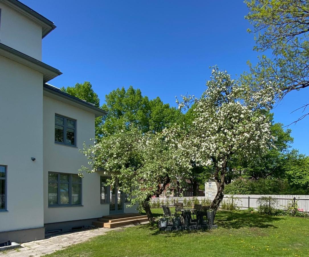 Vanapargi Apartments パルヌ エクステリア 写真